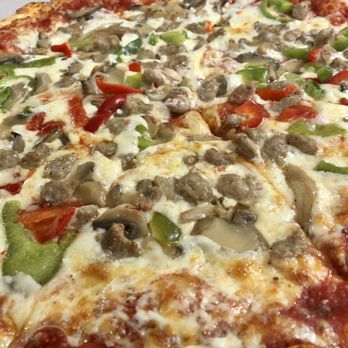 Capri Pizzeria & Restaurant - Pizza Near Me - Lake George, New York