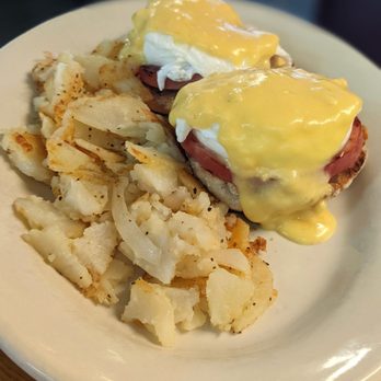 Robin Hood Restaurant - Eggs Benedict with home fried potatoes. Excellent!! - American Near Me - Rehoboth Beach, Delaware Robin Hood Restaurant - Eggs Benedict with home fried potatoes. Excellent!! - American Near Me - Rehoboth Beach, Delaware