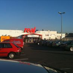 real,- - Real Moers 2 storefront