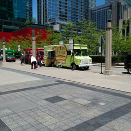 Hot Dog Fiend Food truck