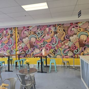 Picasso's Ice Cream and Waffles - Interior wall arts - Waffles Near Me - Ferguson, Missouri Picasso's Ice Cream and Waffles - Interior wall arts - Waffles Near Me - Ferguson, Missouri