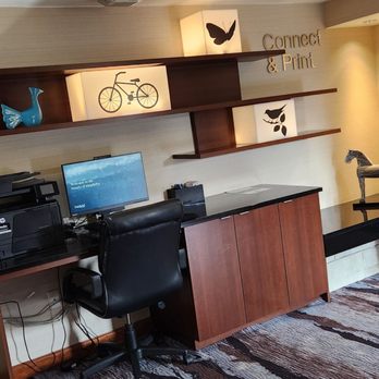 Fairfield Inn Ann Arbor - Business center - Hotels Near Me - Ann Arbor, Michigan