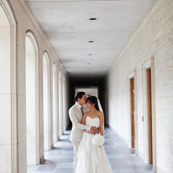 Red Fly Photography - Photographers Near Me