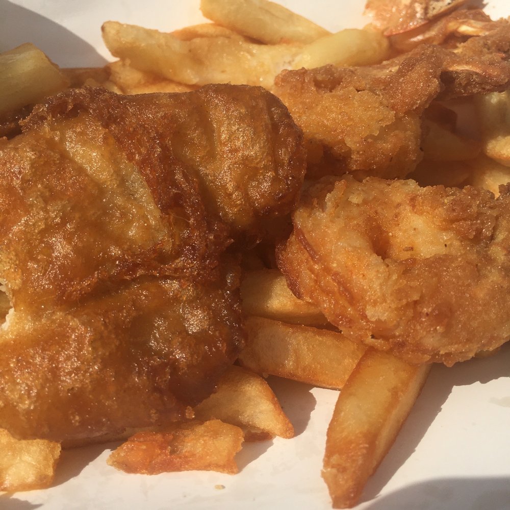 Jeremy's Ale House - Fried combo platter - Seafood Near Me - Freeport, New York Jeremy's Ale House - Fried combo platter - Seafood Near Me - Freeport, New York