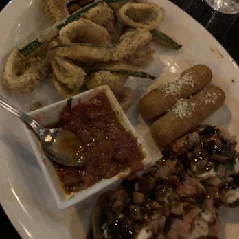 Coal Vines - Salty calamari and under seasoned cheese stick - Pizza Near Me - Southlake, Texas Coal Vines - Salty calamari and under seasoned cheese stick - Pizza Near Me - Southlake, Texas