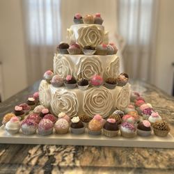 Delicious Dessert Shoppe