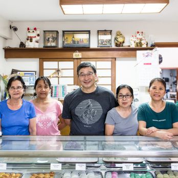 Nisshodo Candy Store - Candy Stores Near Me - Honolulu, Hawaii