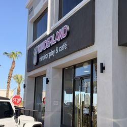 Kinderland Café