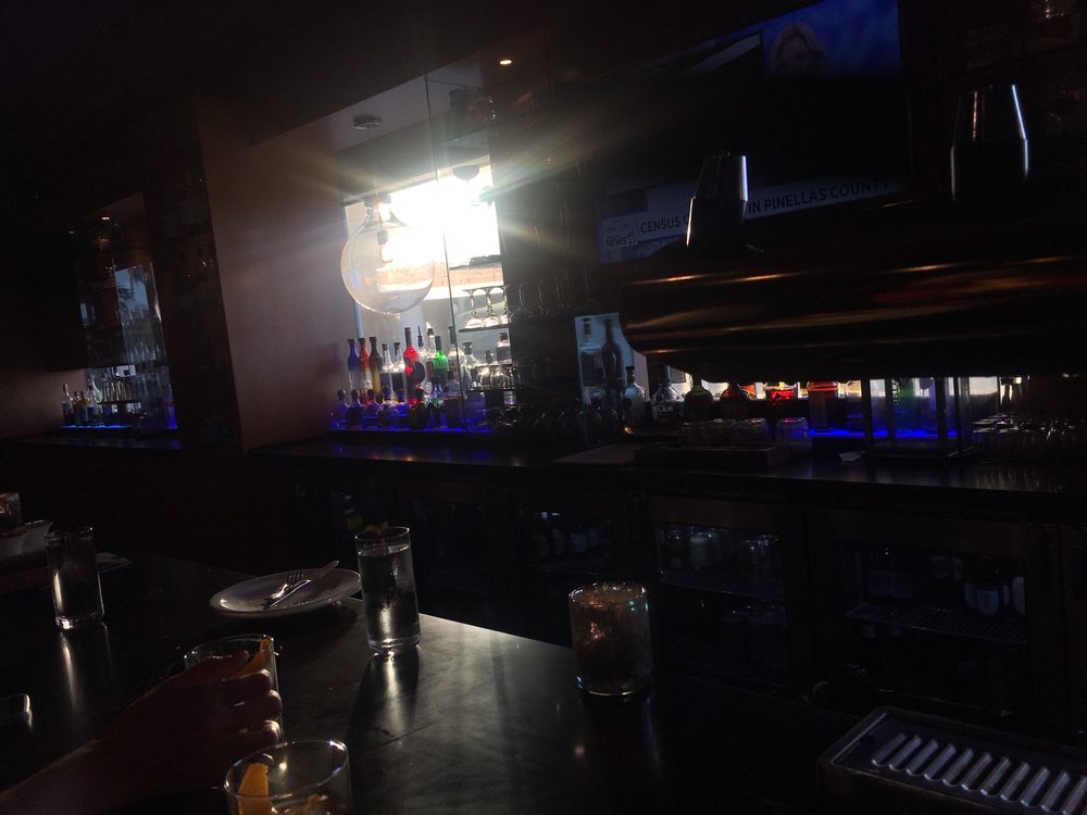 THE BAR AT THE WESTIN HARBOUR ISLAND 20 Photos & 11 Reviews 725 S