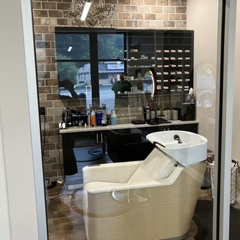 Fringe 412 Salon - Hair Salons Near Me - Bethel Park, Pennsylvania Fringe 412 Salon - Hair Salons Near Me - Bethel Park, Pennsylvania