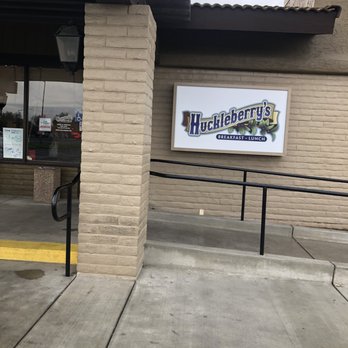 Huckleberry’s - American Near Me - Clovis, California Huckleberry’s - American Near Me - Clovis, California