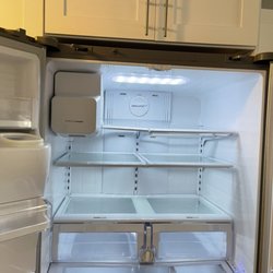 Moving Day Cleaning - Another happy landlord /move out