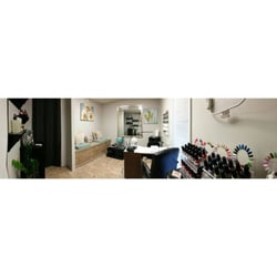 Gloss N Glam - Photo taken by Maylei, Gloss N Glam nail tech. (I took this image off their Facebook page.)
