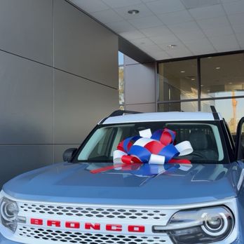 Tuttle-Click Ford Lincoln - Sales - Auto Repair Near Me - Irvine, California Tuttle-Click Ford Lincoln - Sales - Auto Repair Near Me - Irvine, California