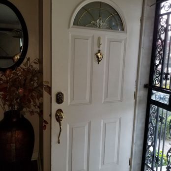 Matus Windows - This is my old door. Looks ok, but very drafty! - Windows Installation Near Me - Glenside, Pennsylvania
