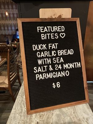 Wine & Company by null