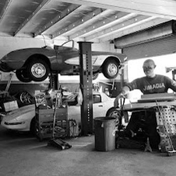 Jimagua Auto Services - Inside area - Auto Repair Near Me - Hialeah, Florida Jimagua Auto Services - Inside area - Auto Repair Near Me - Hialeah, Florida