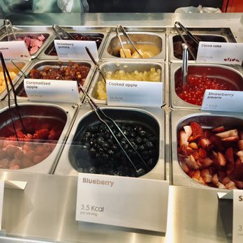 Rocambolesc - Portion of toppings bar - Ice Cream & Frozen Yogurt Near Me - Houston, Texas