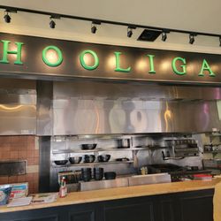 Hooligans Bar And Bistro - Cooking area
