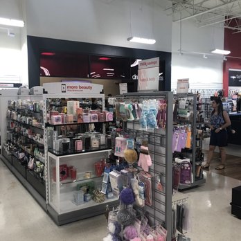 TJ Maxx - Department Stores Near Me - Dania, Florida