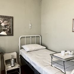 Holmes Medical Museum - Private Room/Nursery