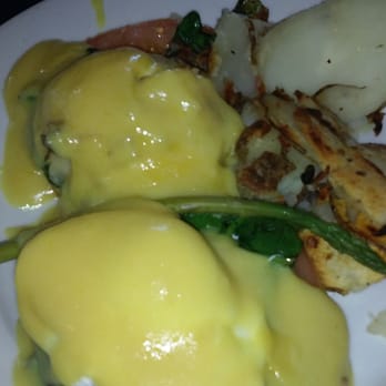 Lido Cafe - Florentine Eggs Benedict - Comfort Food Near Me - Carmichael, California Lido Cafe - Florentine Eggs Benedict - Comfort Food Near Me - Carmichael, California