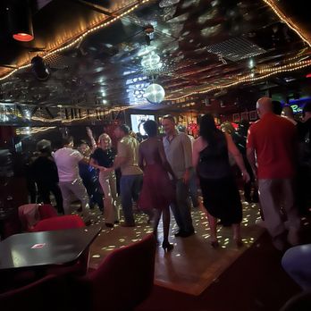 Johnny's Hideaway - Great dance floor and music - Dance Clubs Near Me - Atlanta, Georgia
