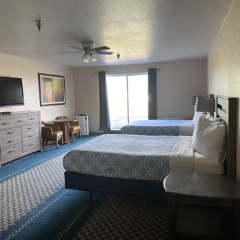 Eagle Hotel - My room - Hotels Near Me - Palmer, Alaska