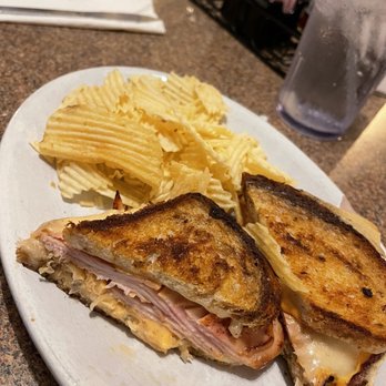 3rd Street Diner - Turkey ruben - American Near Me - Oakland, Maryland 3rd Street Diner - Turkey ruben - American Near Me - Oakland, Maryland