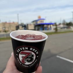 7 Brew Coffee - Fruit roll up lemonade