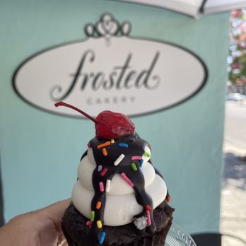 Frosted Cakery - Chocolate Sundae cupcake - Bakeries Near Me - Fresno, California