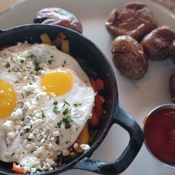 Corkfire Kitchen - Garden Fresh and Eggs - New American Near Me - Temecula, California