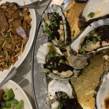 Farmers Restaurant - Nice Large Oyster with black beans - Chinese Near Me - Brooklyn, New York Farmers Restaurant - Nice Large Oyster with black beans - Chinese Near Me - Brooklyn, New York