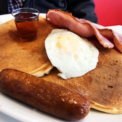 The Met Stop Diner - American Breakfast