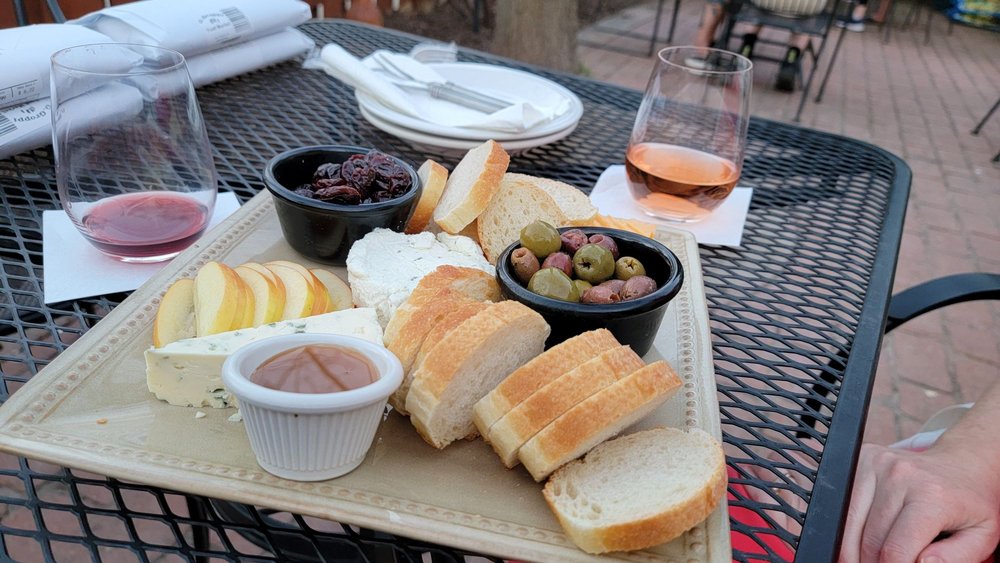G Groppi's Food Market