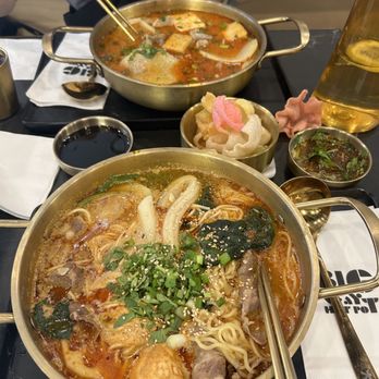 Big Way Hot Pot - Classic bone broth - Asian Fusion Near Me - Monterey Park, California Big Way Hot Pot - Classic bone broth - Asian Fusion Near Me - Monterey Park, California