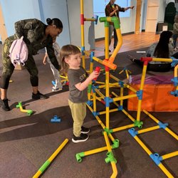 Children's Museum of Atlanta - Build something
