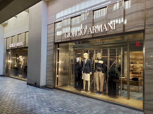 GIORGIO ARMANI - Updated September 2025 - 68 Photos - 1450