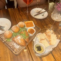 One of many things we ordered. Everything was PERFECT!!!! One of many things we ordered. Everything was PERFECT!!!!