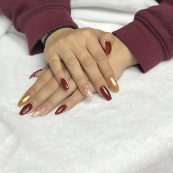 Bella Nail Spa - maroon acrylic nails with gold glitter and foil - Nail Salons Near Me - San Jose, California