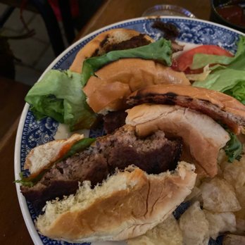 Dobbin House Tavern - Wife's Hamburger that was hard as a brick ! - Bars Near Me - Gettysburg, Pennsylvania