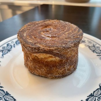 Frenchette Bakery - Croustillant - Bakeries Near Me - New York, New York Frenchette Bakery - Croustillant - Bakeries Near Me - New York, New York