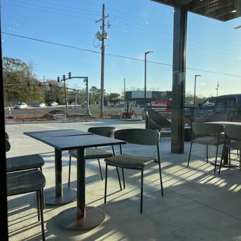 Starbucks - Quaint outside patio area - Coffee & Tea Near Me - Gonzales, Louisiana Starbucks - Quaint outside patio area - Coffee & Tea Near Me - Gonzales, Louisiana
