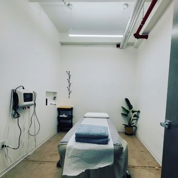 Midtown Acupuncture and Physical Therapy - Physical Therapy Near Me - New York, New York Midtown Acupuncture and Physical Therapy - Physical Therapy Near Me - New York, New York