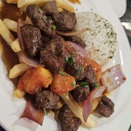Lomo Saltado