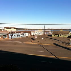 Lighthouse Cove Inn