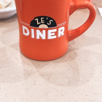 Ze's Diner - Vintage-y coffee mugs - Breakfast & Brunch Near Me - Prior Lake, Minnesota Ze's Diner - Vintage-y coffee mugs - Breakfast & Brunch Near Me - Prior Lake, Minnesota