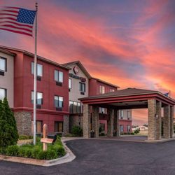 Best Western Plus Chelsea Hotel - Exterior
