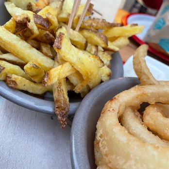 La Central - Burgers Near Me - Barcelona, B