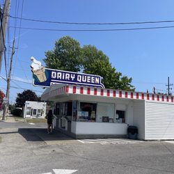 Dairy Queen - Oldest sign in Canada